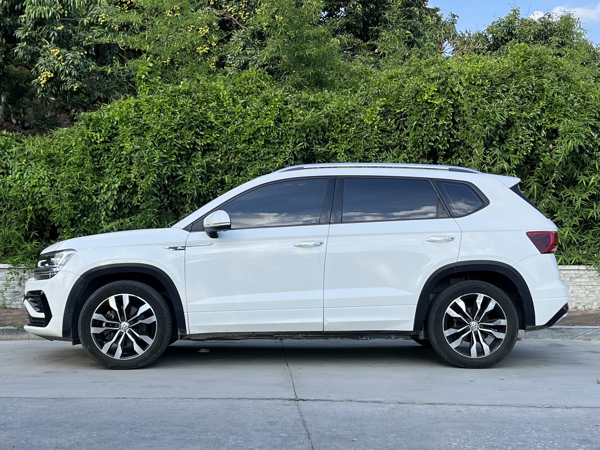 2020 Volkswagen Tharu 1.4T R-Line