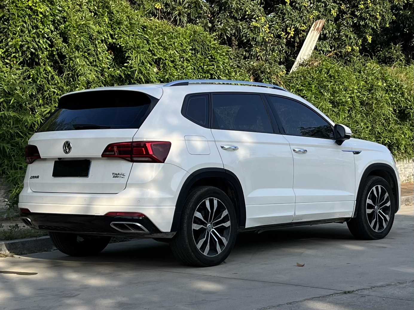 2020 Volkswagen Tharu 1.4T R-Line