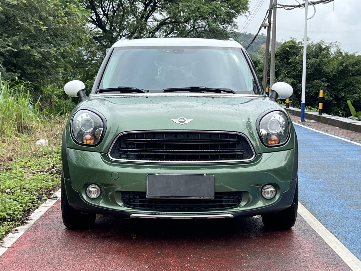 2016 MINI COUNTRYMAN 1.6T COOPER ALL4 Fun Package