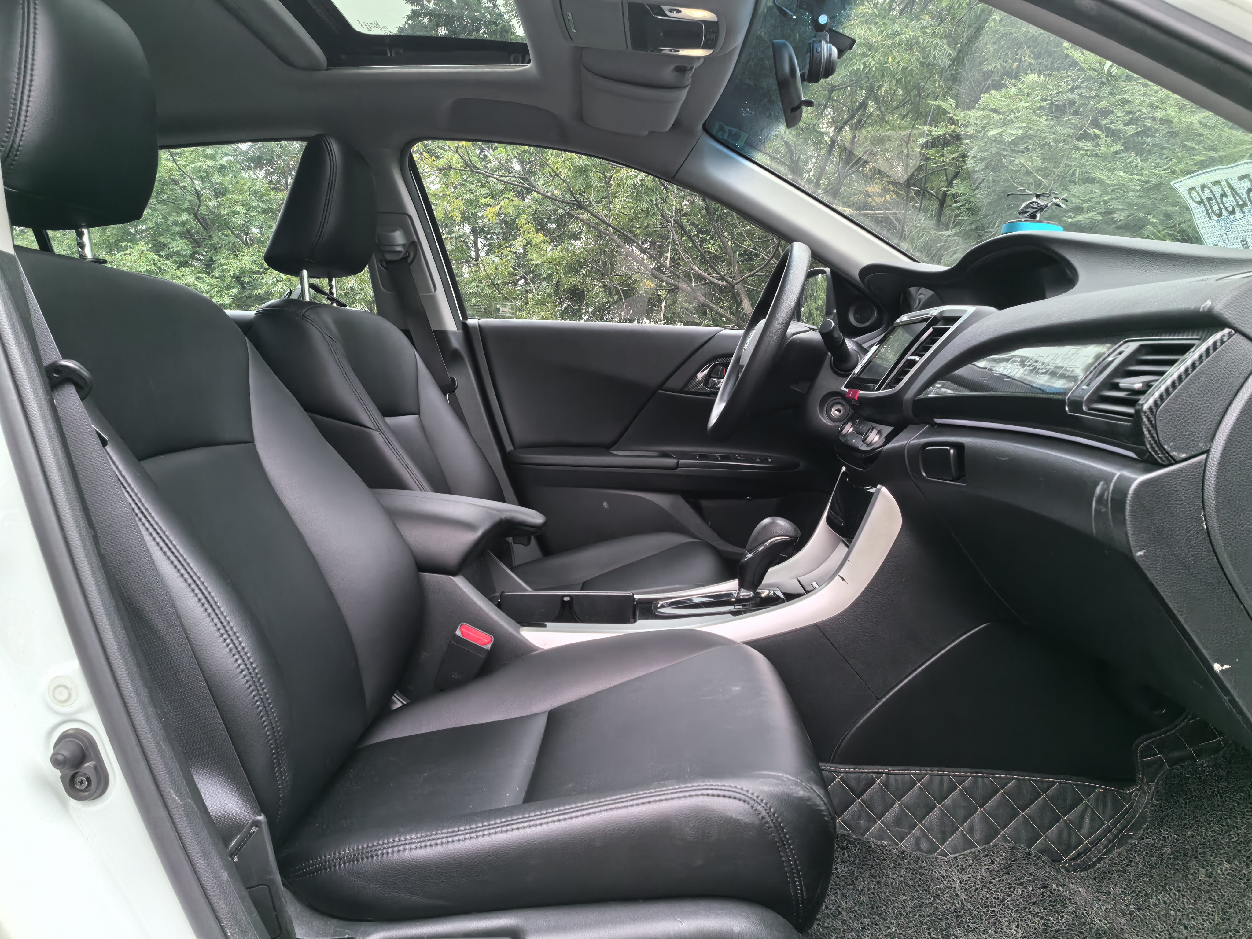 2017 Honda Accord 2.0L Comfort Version