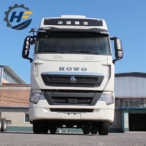 Howo T7H 4x2 500HP Tractor Truck