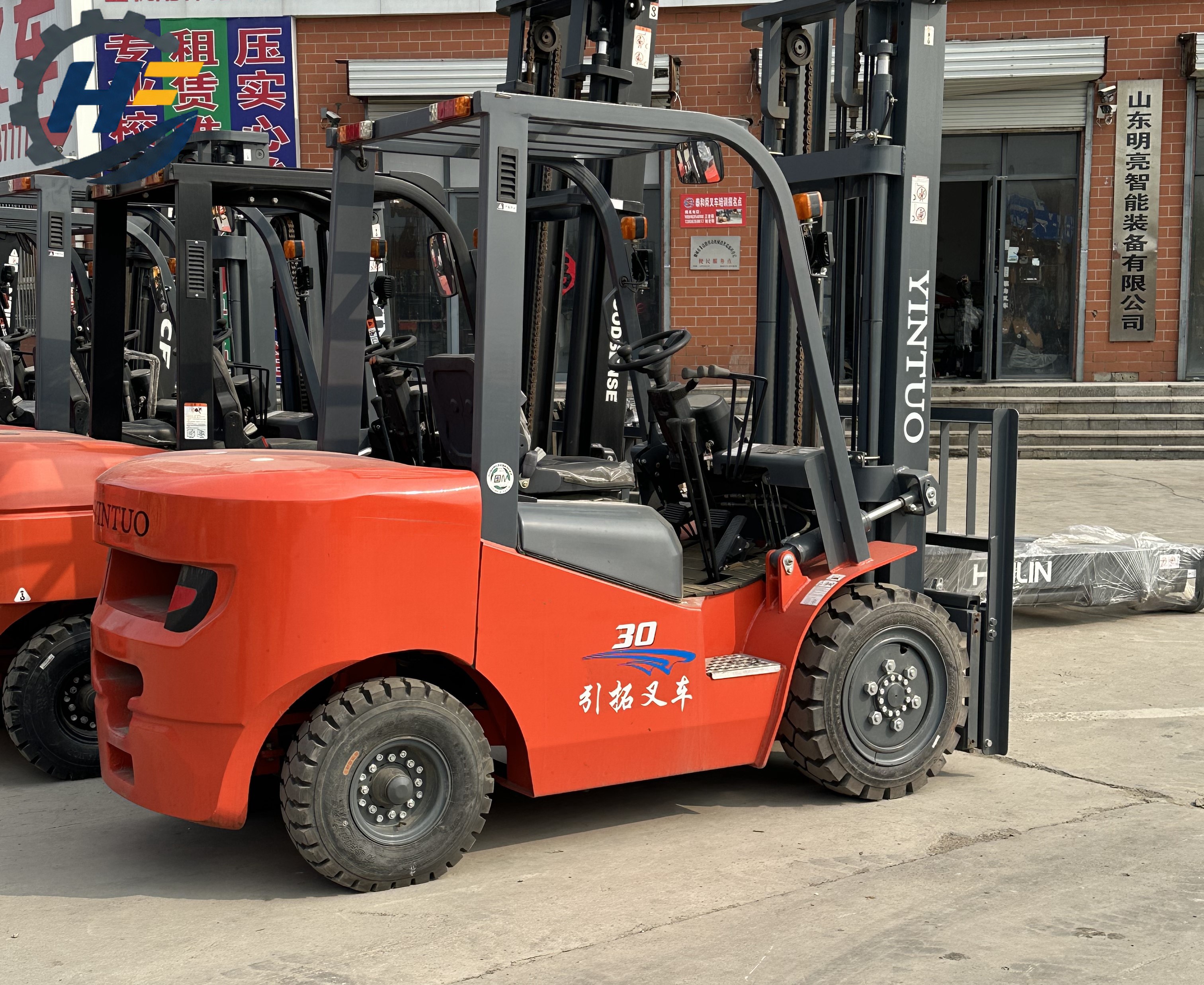 HAILA (Qingdao Hyundai) 3 Ton Counterbalance Forklift Product Details