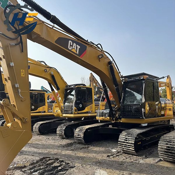 Cat 323 Excavator