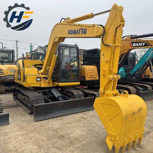 Komatsu PC60 Excavator