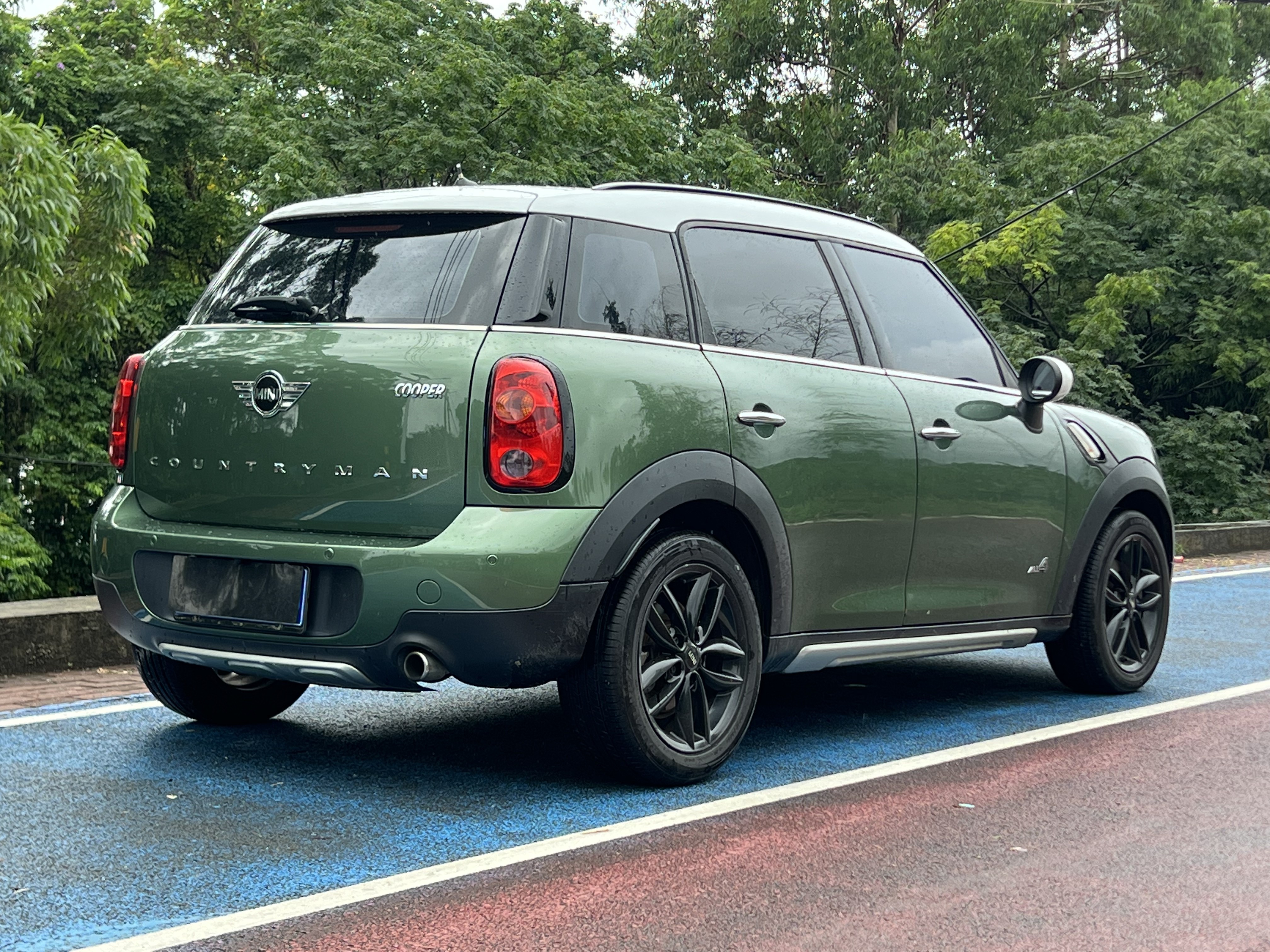 2016款 MINI COUNTRYMAN 1.6T COOPER ALL4 Fun Package