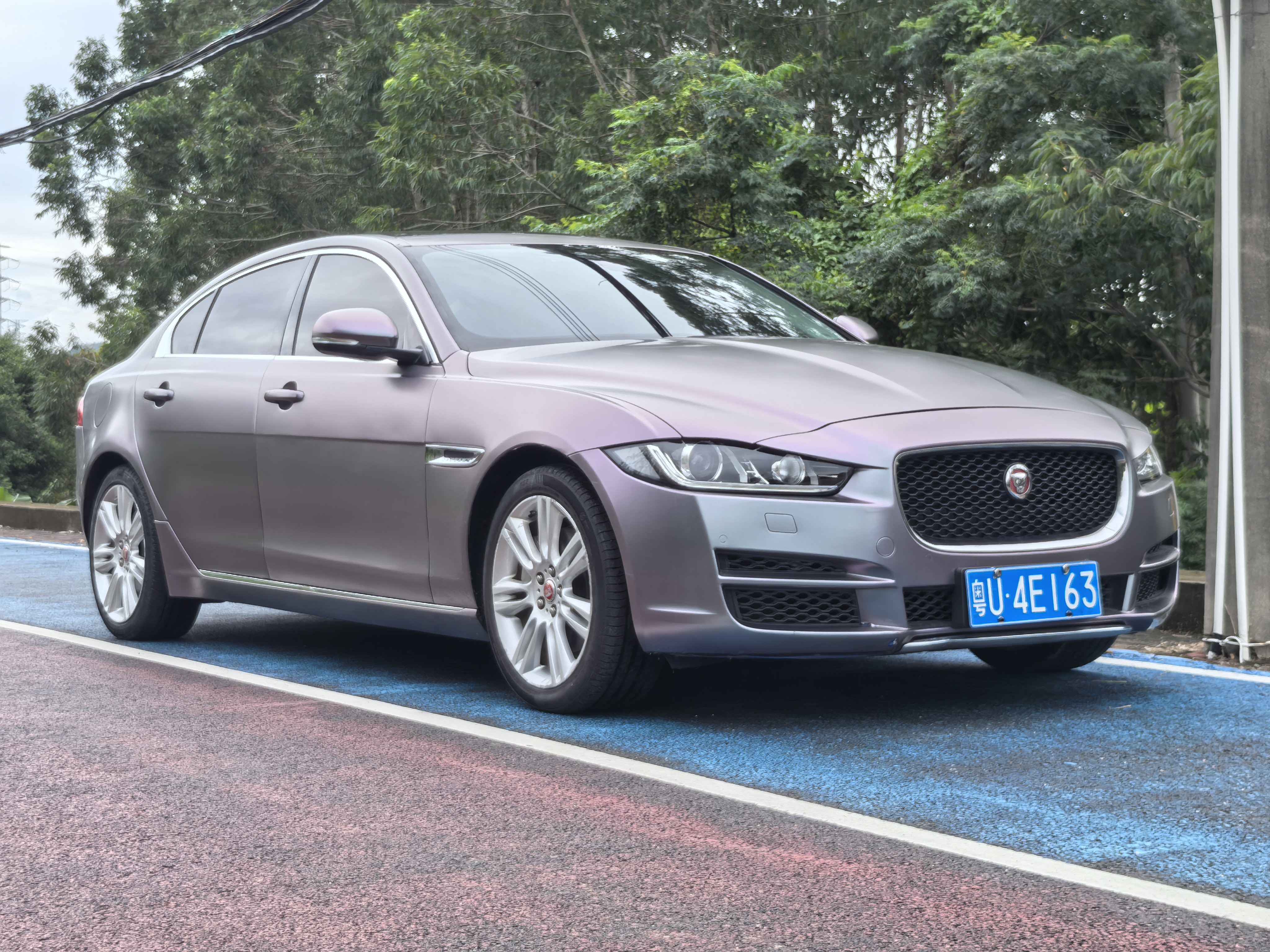 2018款捷豹 XE 200PS 尊享版