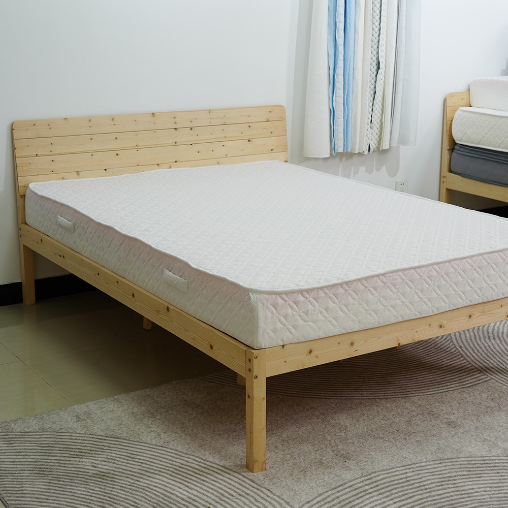 Wholesale King Size Egg Crate Cutting Foam Mattress Topper Eco-Friendly Foam Mattress with Bed Cover for Hotel Home Bedroom Use