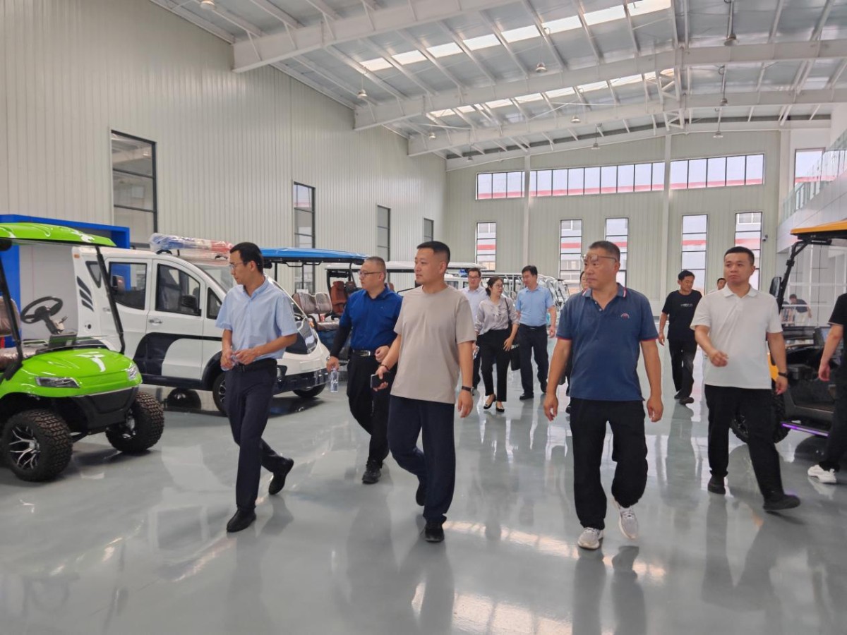图片3 Shandong University of Technology Experts Visit Our Company for Technical Cooperation