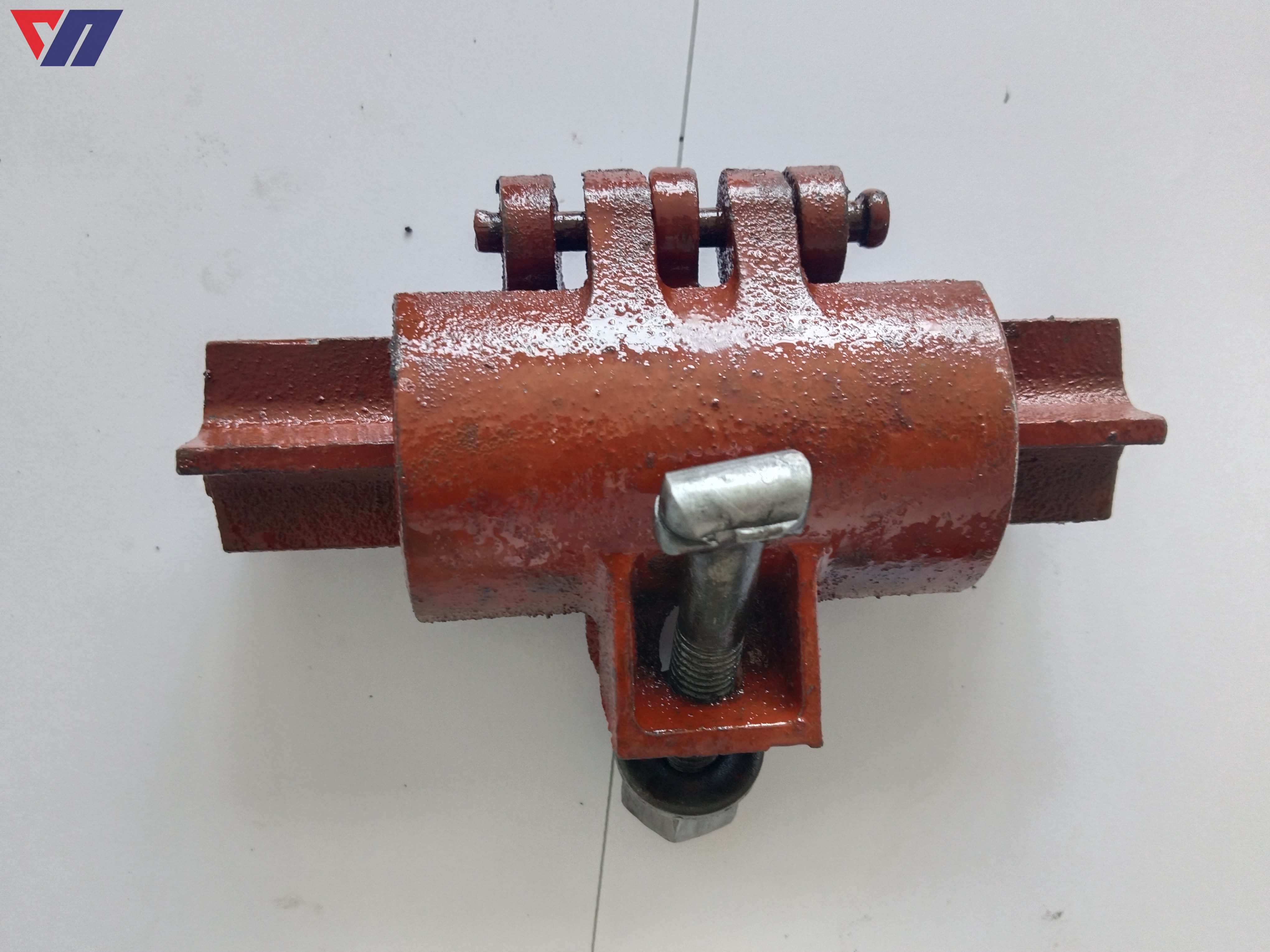 Butt-joint couplers