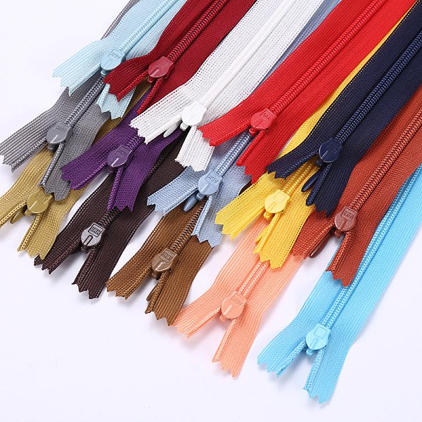 Nylon zipper