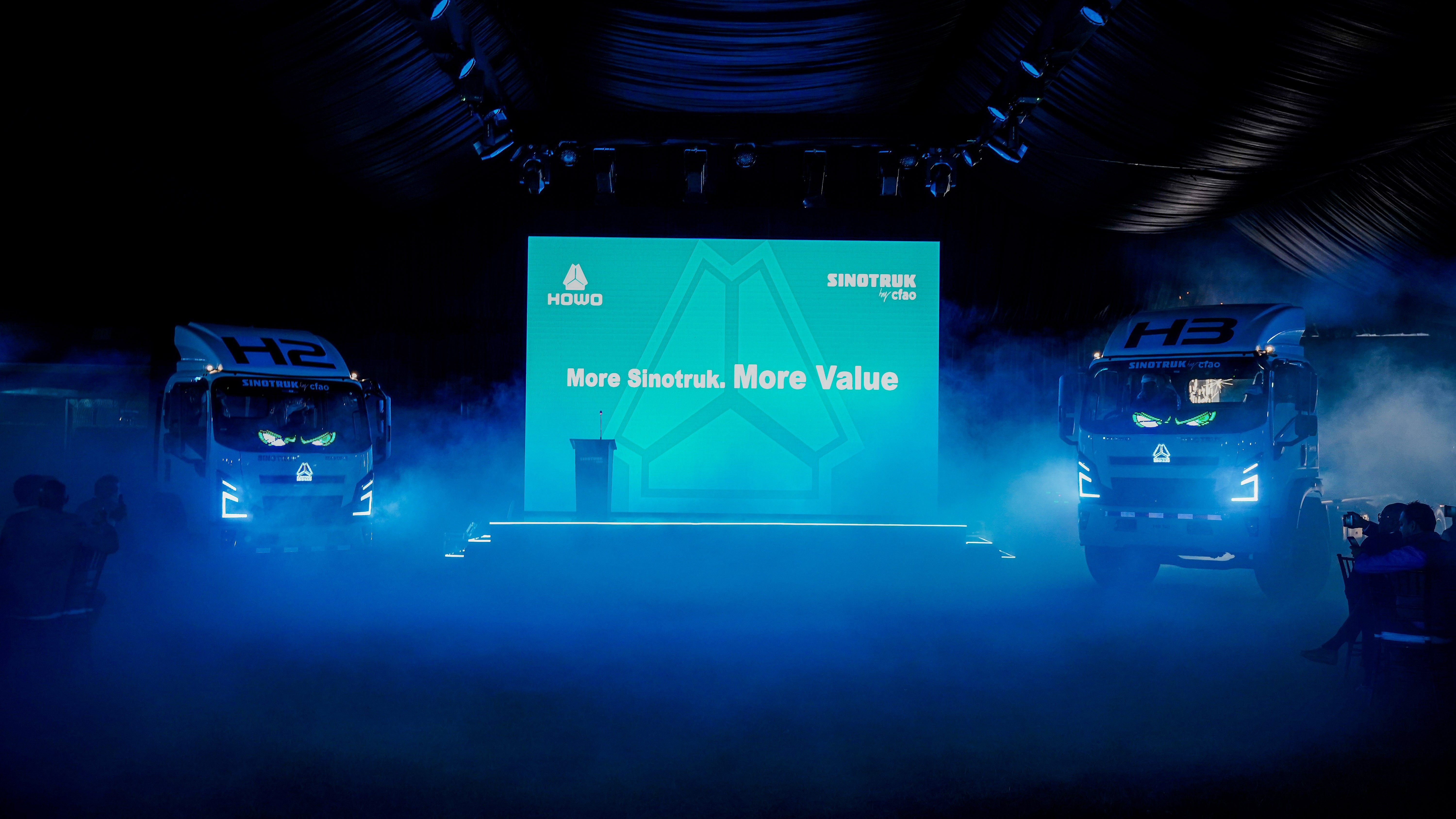 SINOTRUK organise une conférence de presse pour les camions légers HOWO H2 & H3