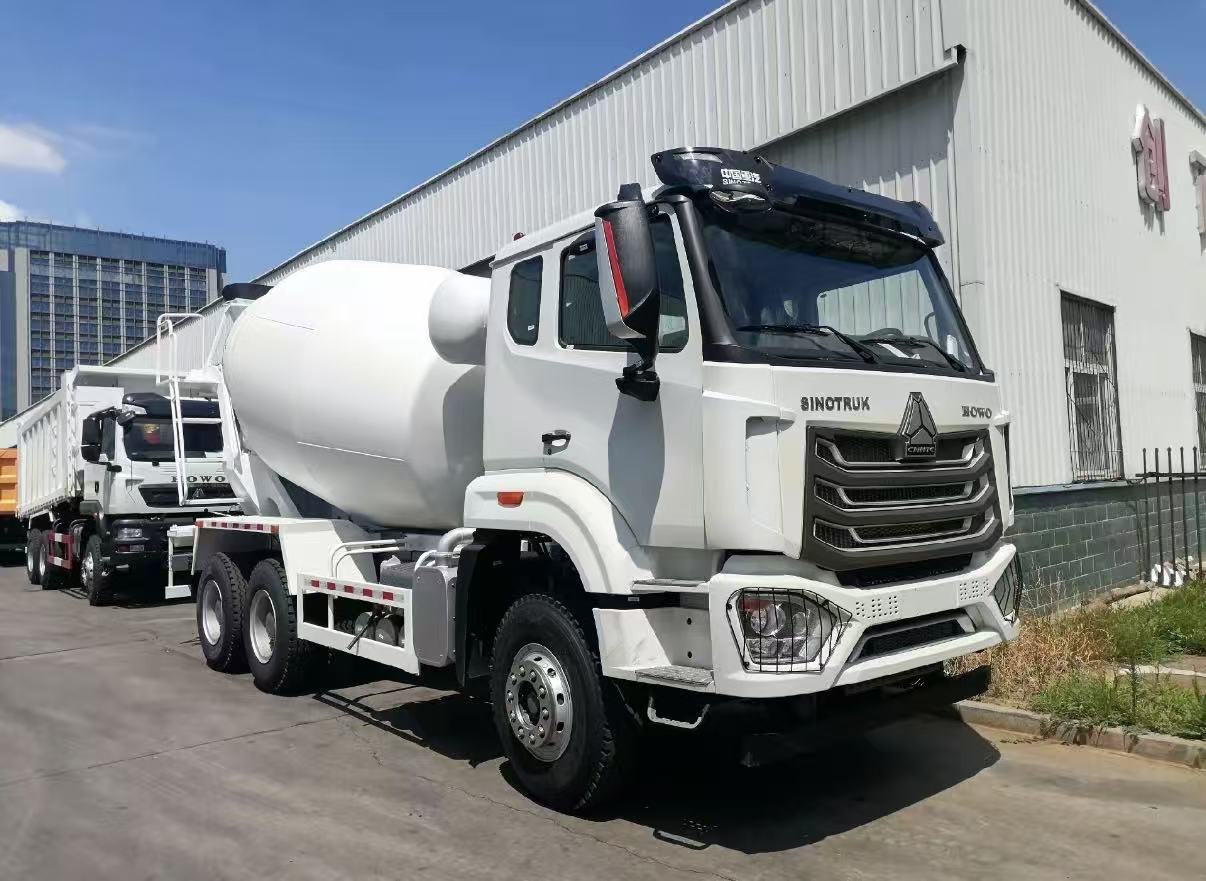 Camion malaxeur HOWO NX 6×4
