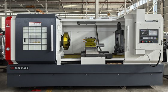 Heavy-Duty CNC Lathe Solution for Large-Diameter Oilfield Pipe Processing in Russia
