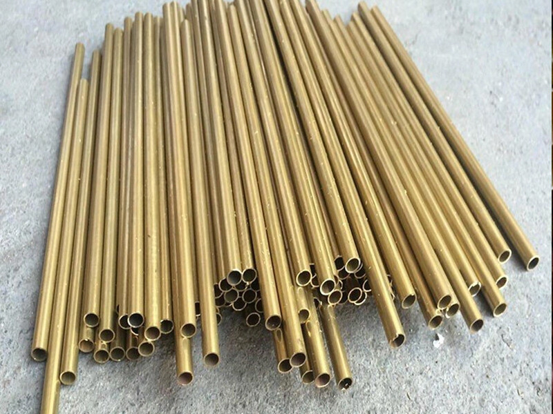 H70 / C26000 / CuZn30 / C2600 Brass Pipe/Tube