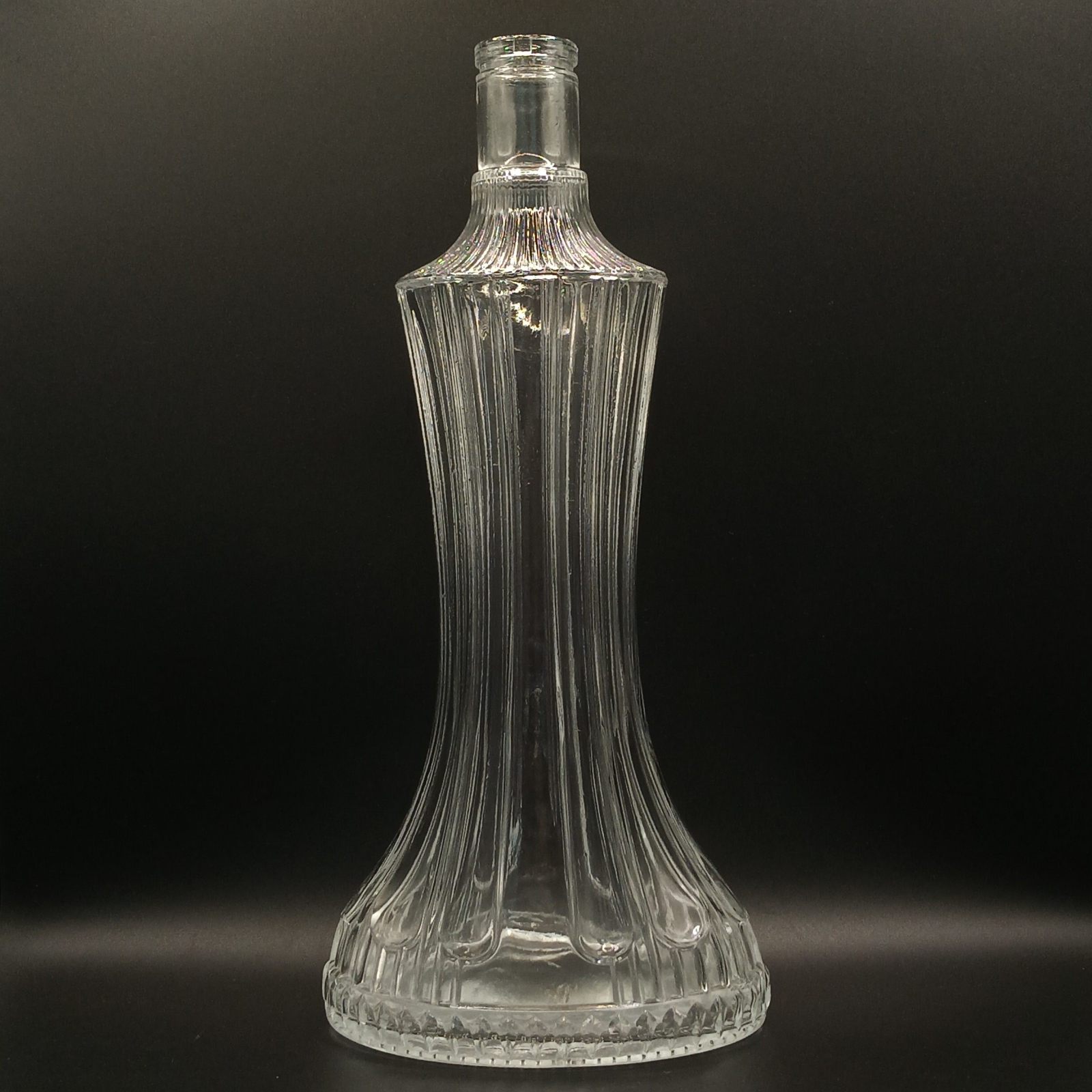6,  botella de vidrio