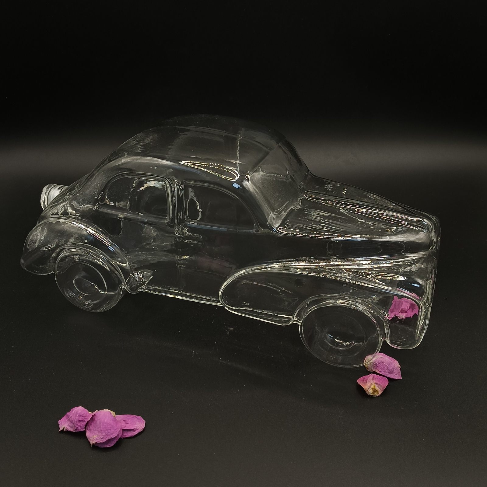 P-7，vidrio con forma de coche