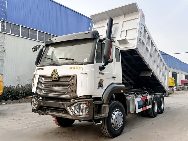 شاحنة قلابة HOWO NX 6x4 