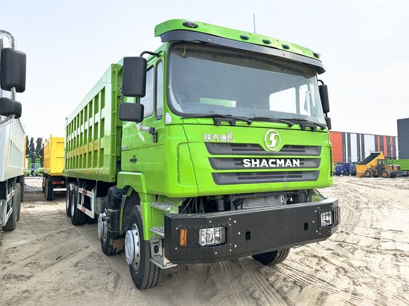 شاحنة قلابة SHACMAN F3000 8x4