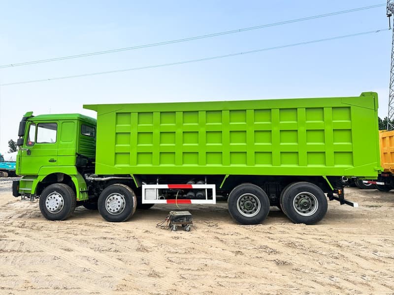 SHACMAN F3000 8X4 Dump Truck-3 Camion benne SHACMAN F3000 8x4