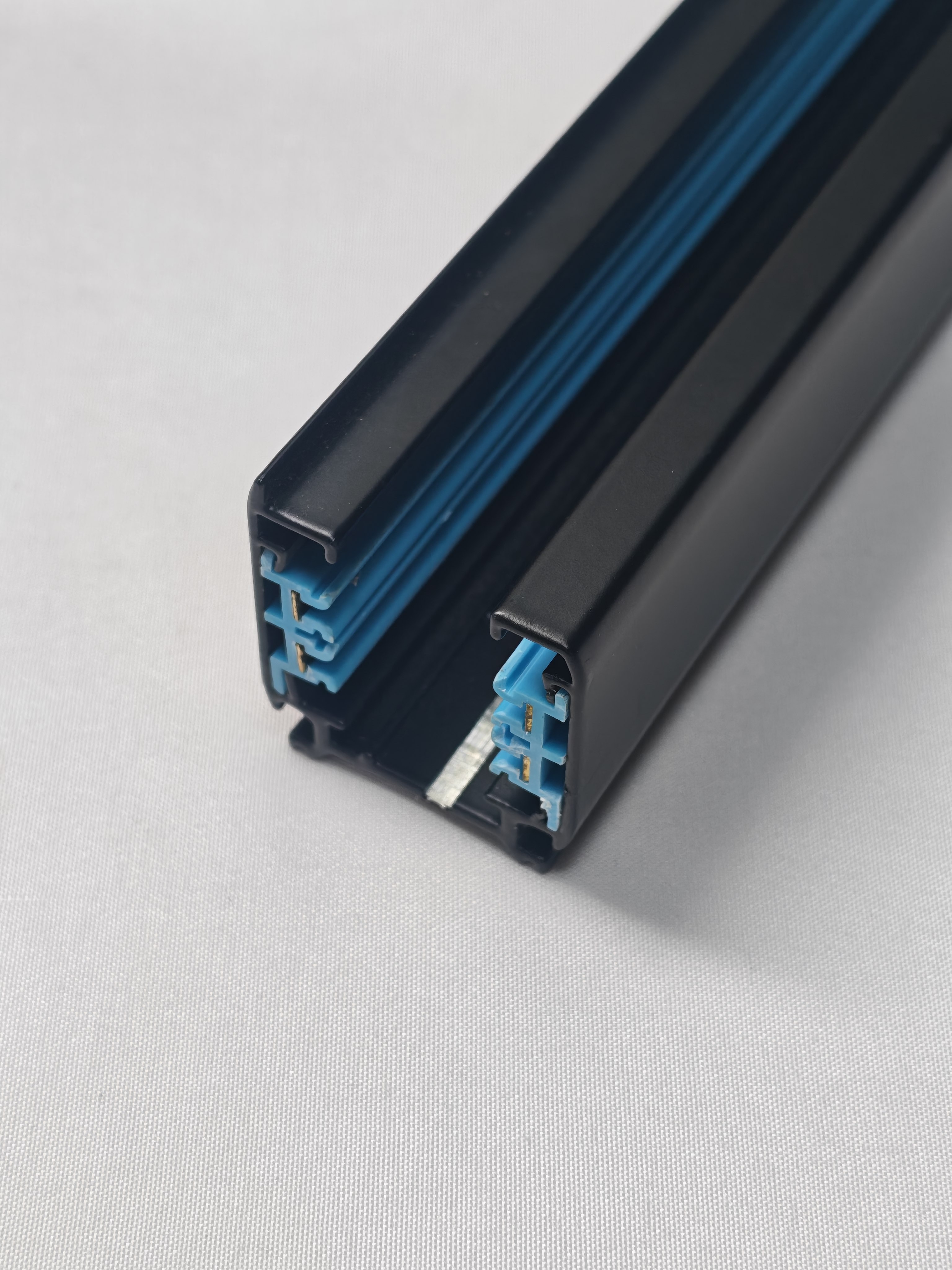 Four line black