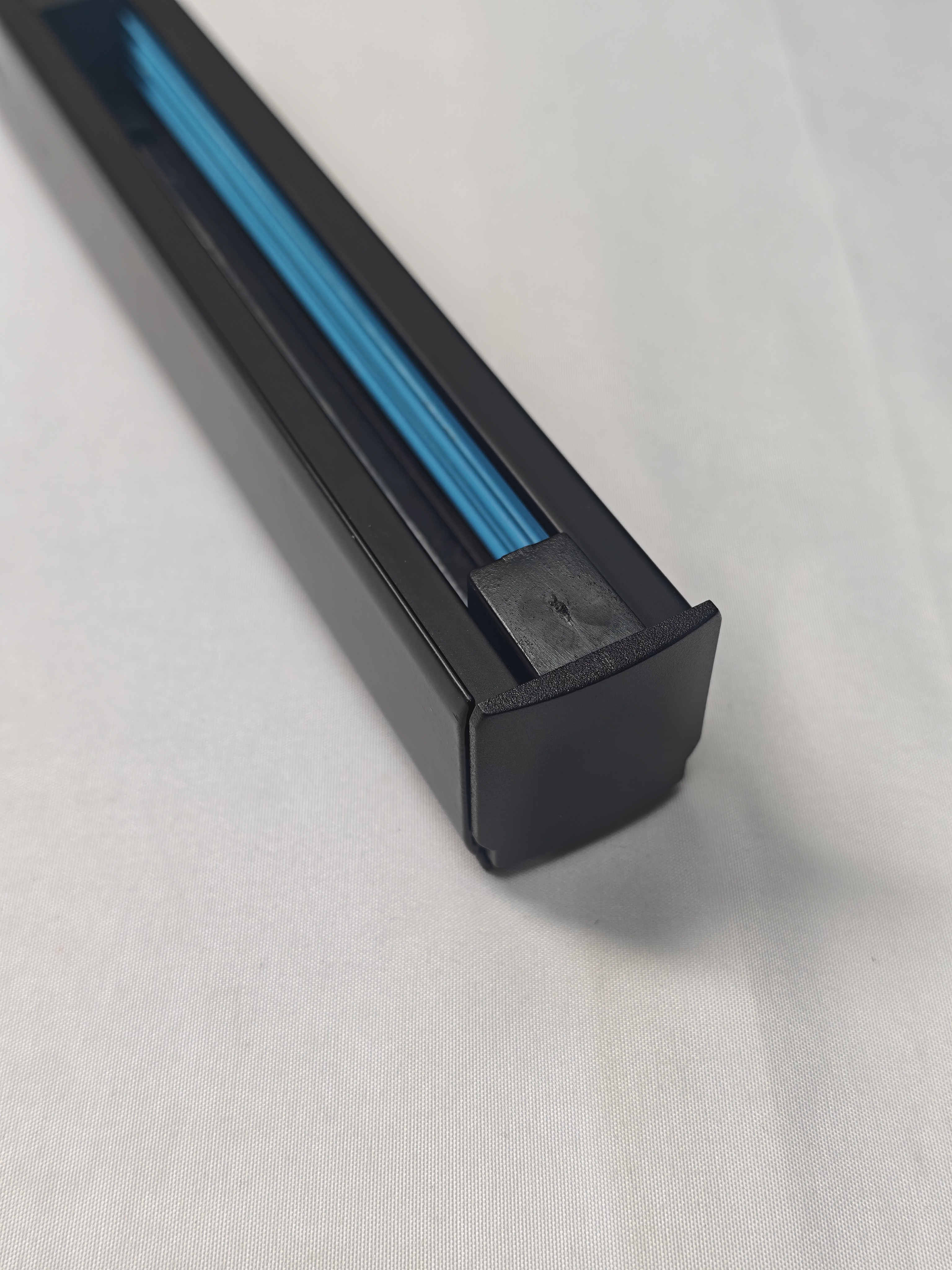 Four line black