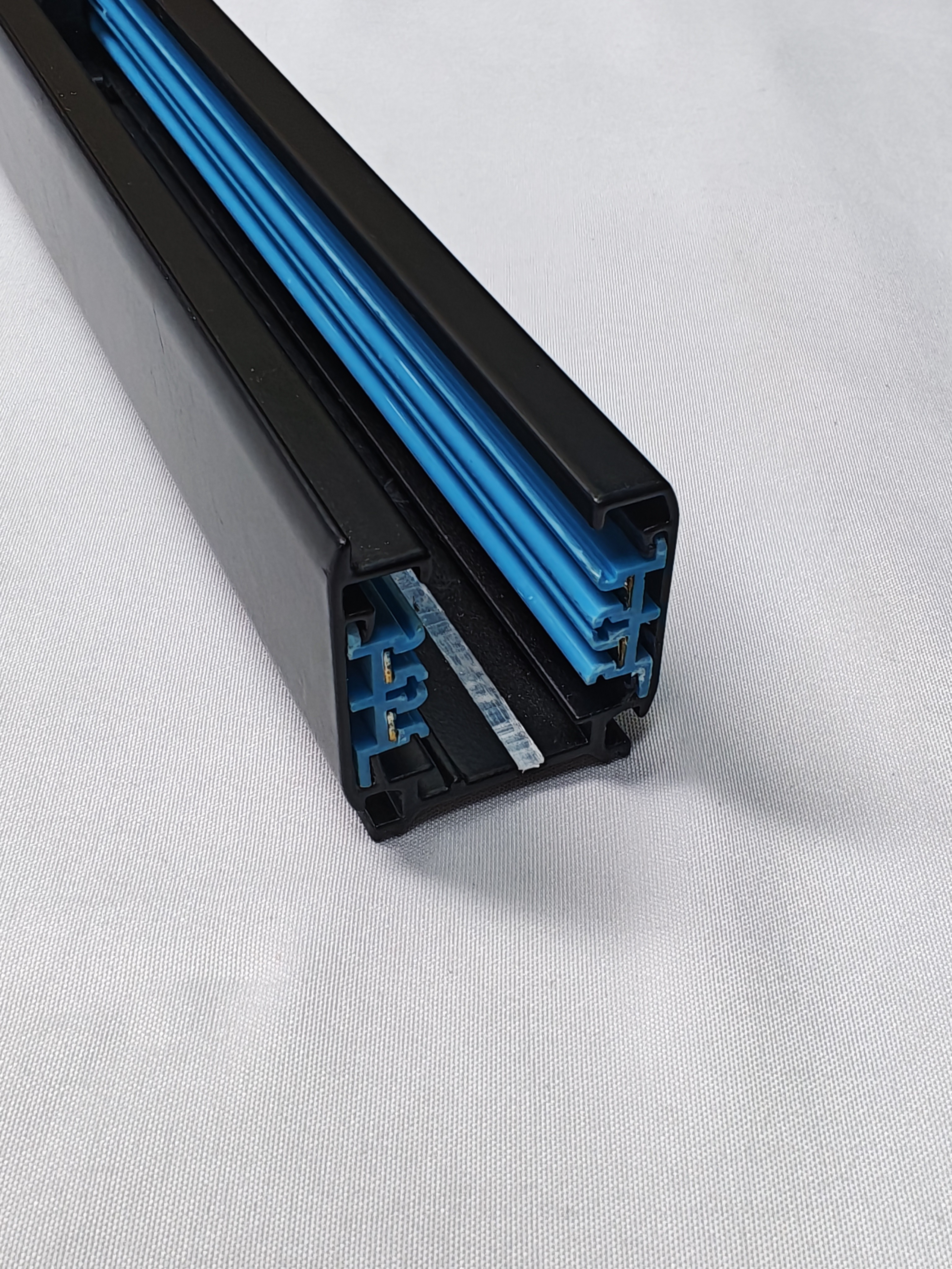 Four line black
