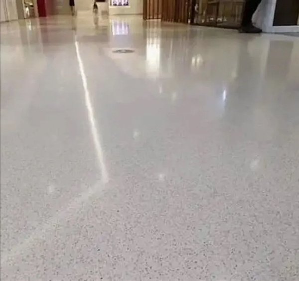 环氧彩色砂面地坪漆，大理石纹理室内住宅防水防滑水泥地坪漆，自流平地坪漆_-_20_qdenze2006.en.made-in-china.com_20260626063146_region