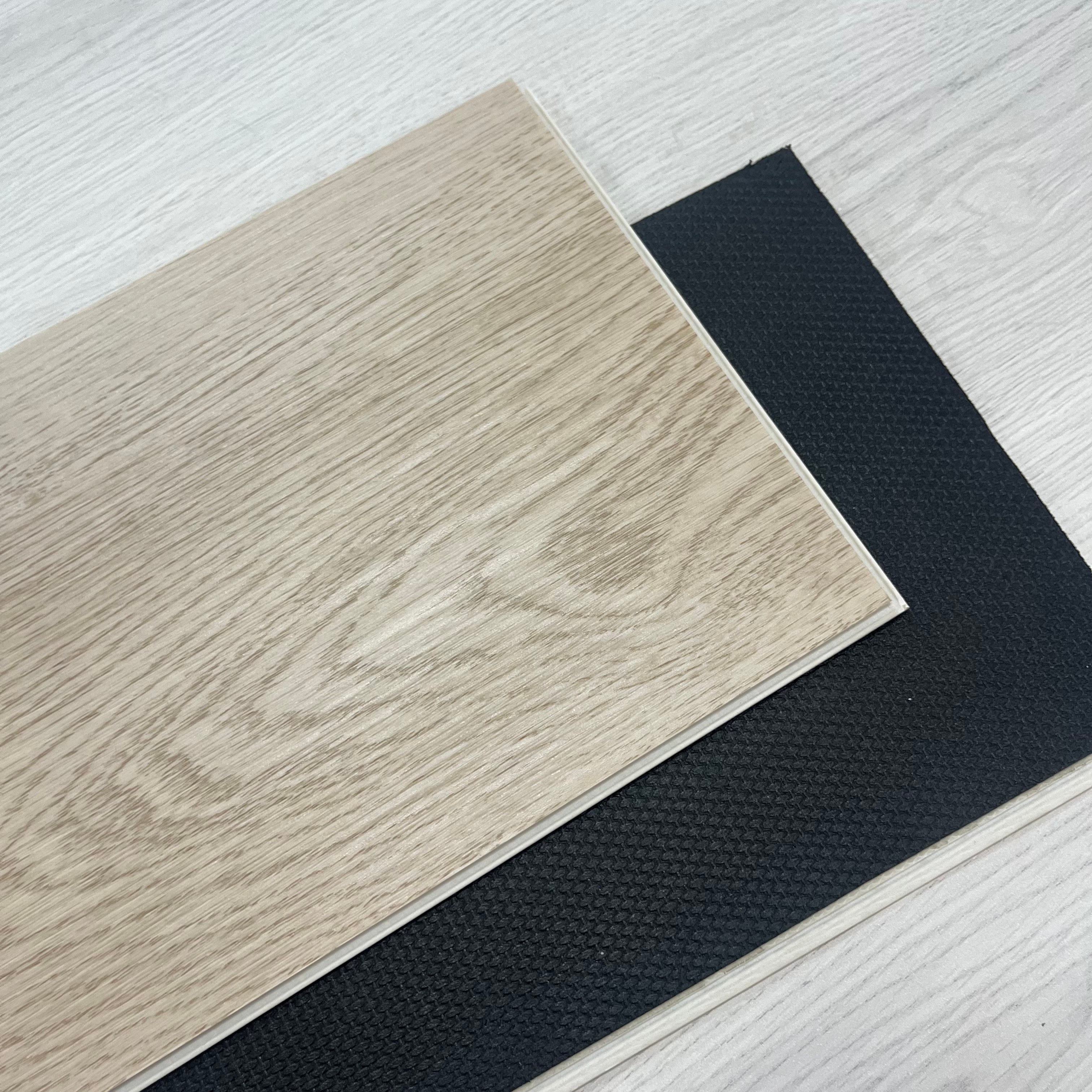 Bend-resistant SPC flooring