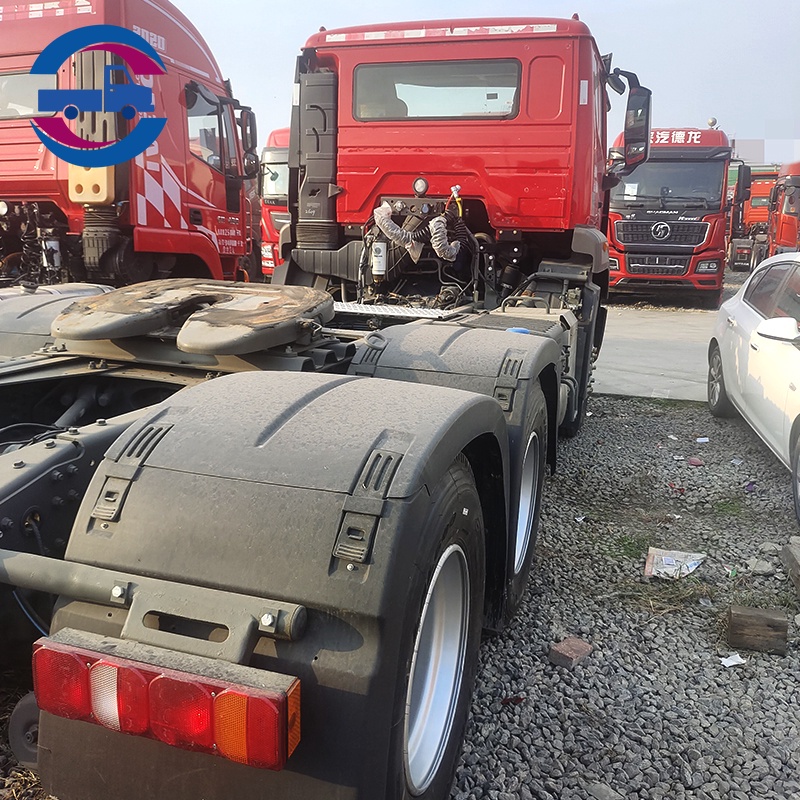 Howo N7W Heavy Truck 460HP 6x4 Tractor