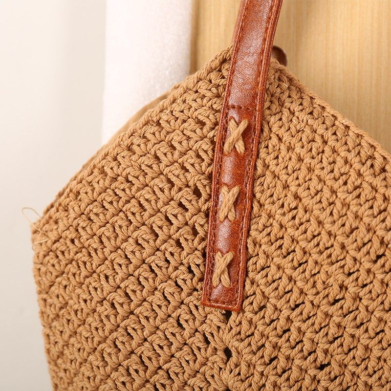 New stylish and versatile woven bag