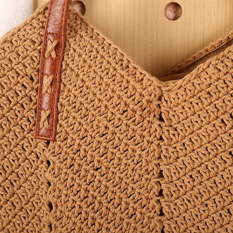 New stylish and versatile woven bag