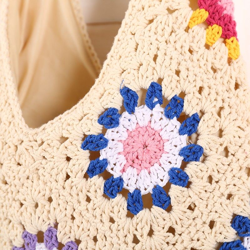 Daisy cutout shoulder bag
