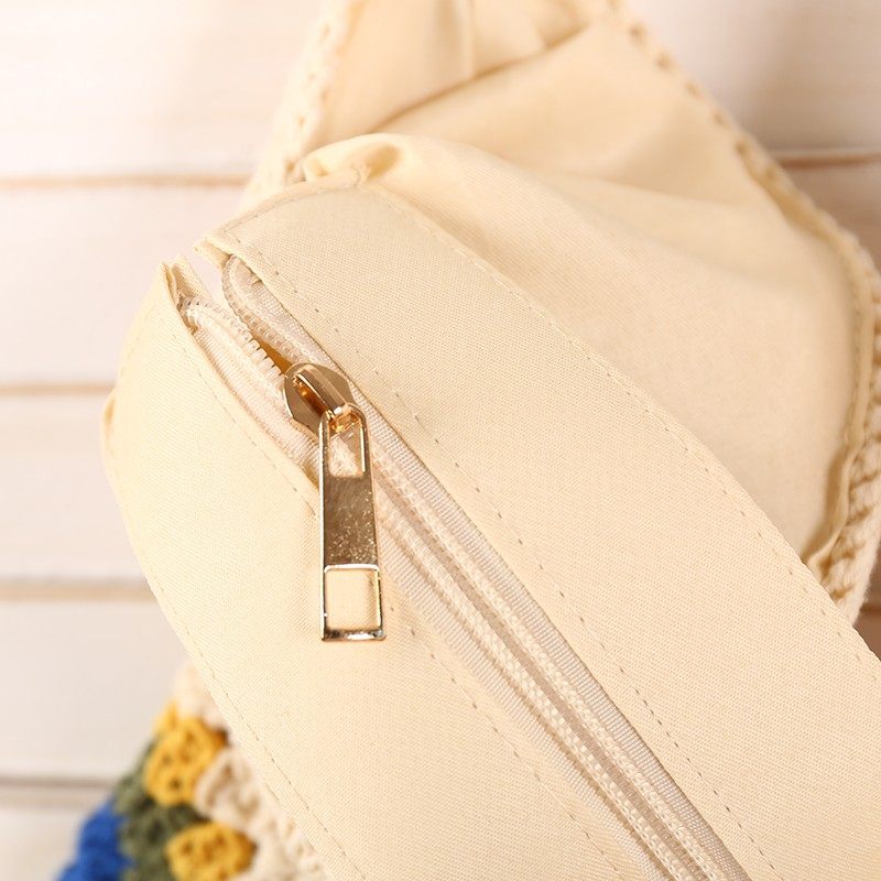 Daisy cutout shoulder bag