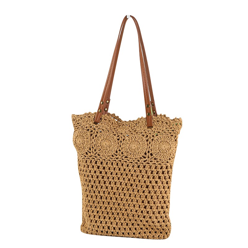 Openwork flower shoulder bag