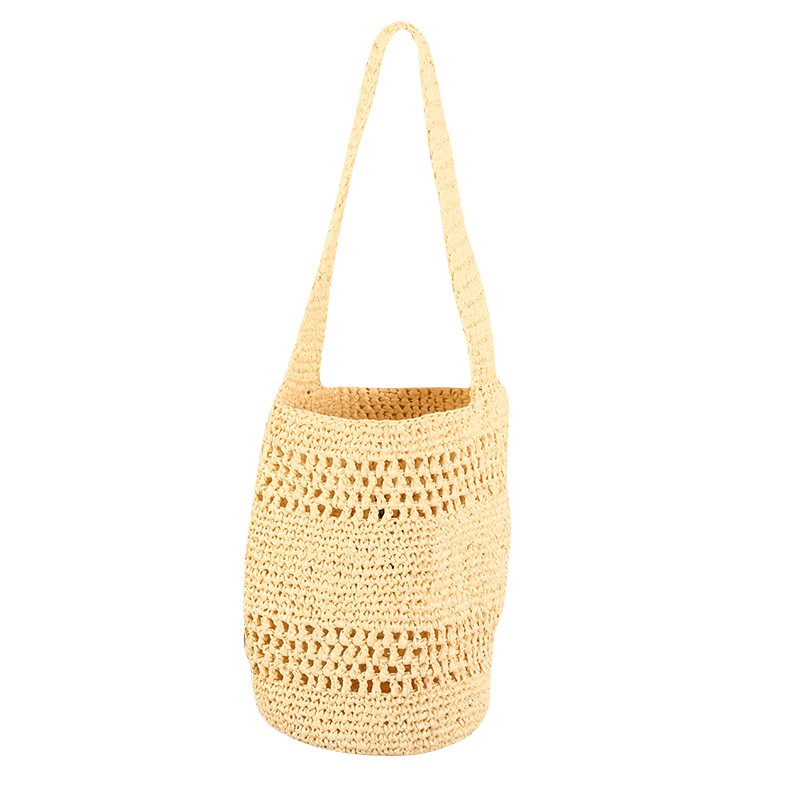 Fresh and delicate openwork woven bag