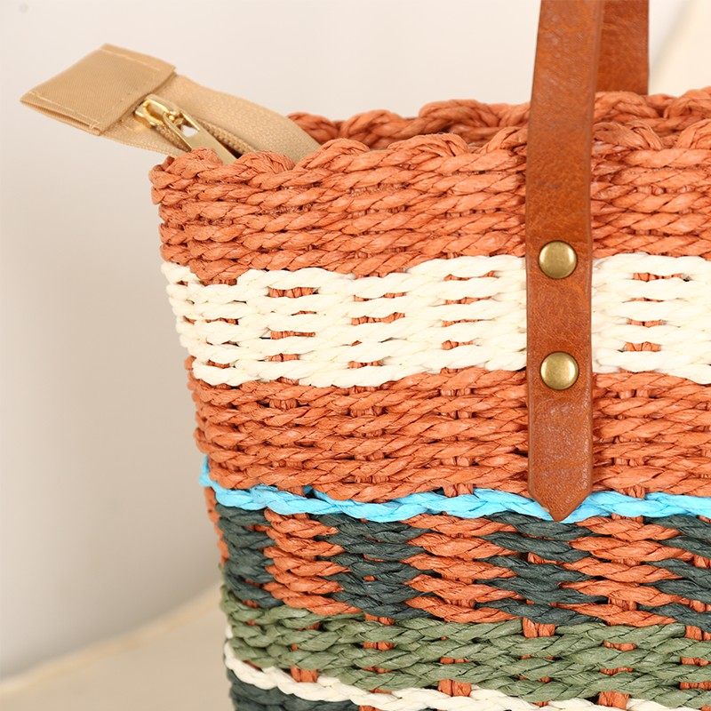 New large-capacity color-blocked bucket bag