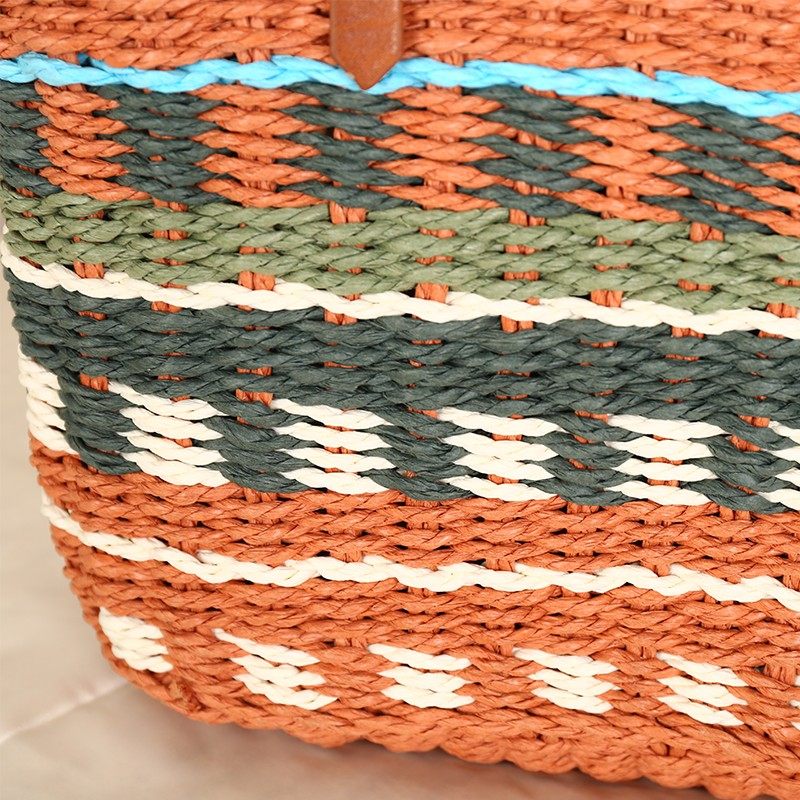 New large-capacity color-blocked bucket bag