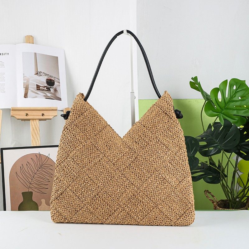 Half-circle bag