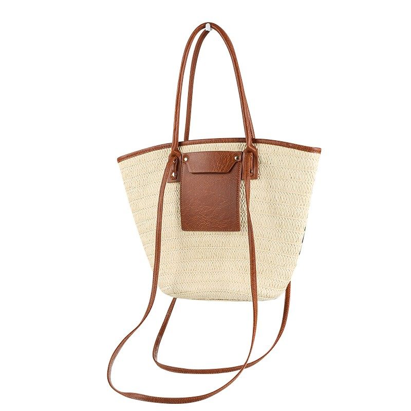 Large capacity straw bag