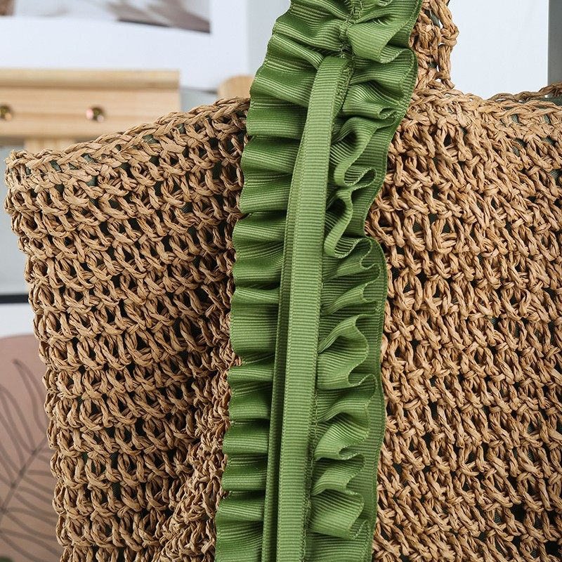 Large capacity tote bag