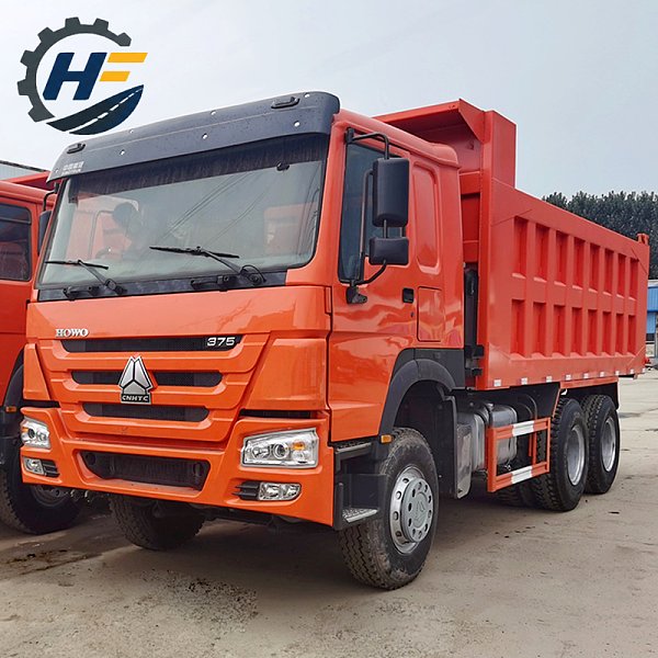Sinotruk Howo 10 roues 375HP camion-benne 6x4 30 tonnes