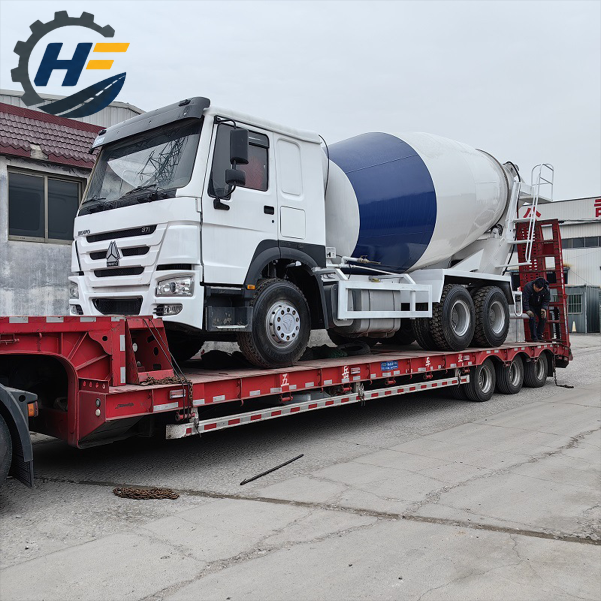 Exportation camion malaxeur à béton Sinotruk Howo 371 6x4