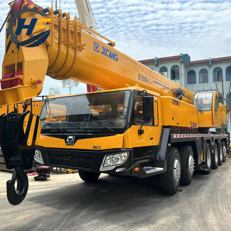 Grue de camion XCMG QY100K/XCT100 de 100 tonnes