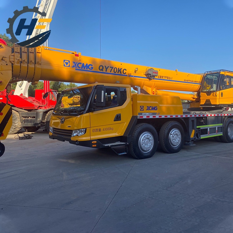 Grue camion XCMG QY70K de 70 tonnes