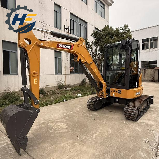 XCMG XE215D
