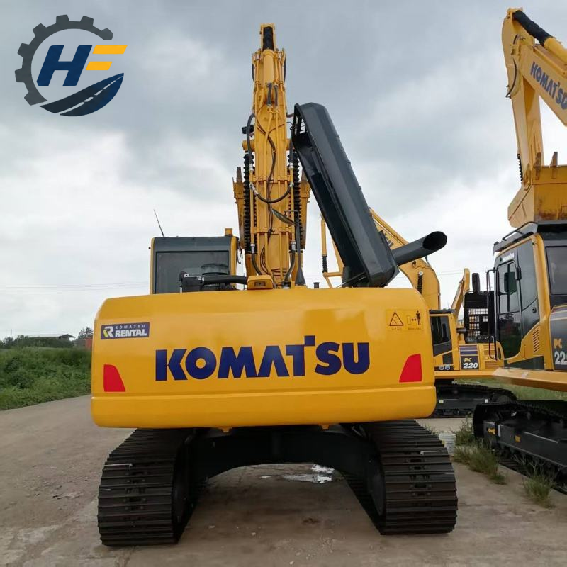 Pelleuse Komatsu PC220