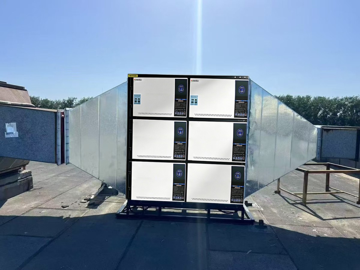 油烟净化器安装案例9-3 Efficient catering fume purifier manufacturer provides environmentally friendly kitchen solutions