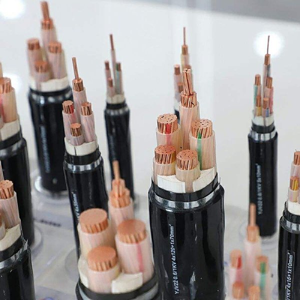 Insulated XLPE Armoured SWA Power Cable