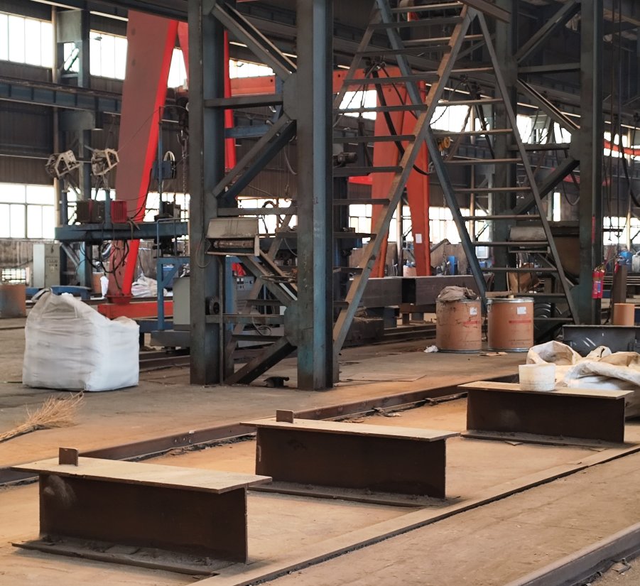 XYSS Full Roofing Walls Windows and Doors Customized Set Steel Structures Warehouse and Buildings