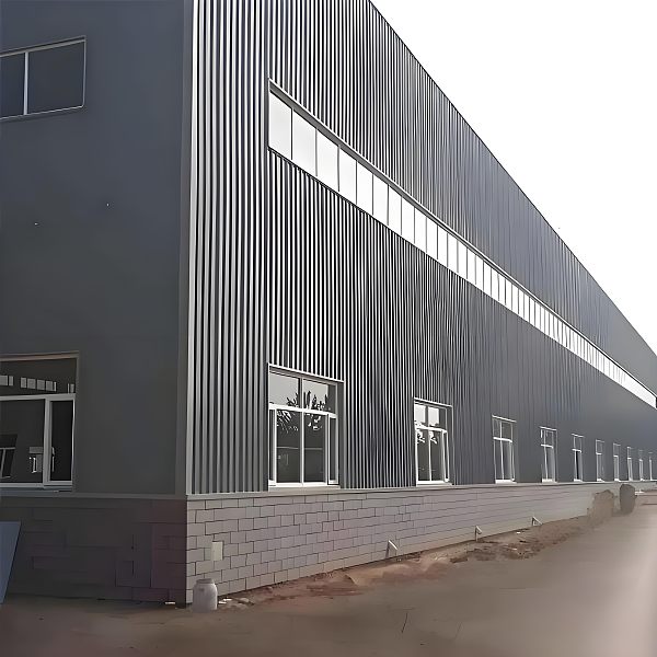 Standardized industrial plant buildings